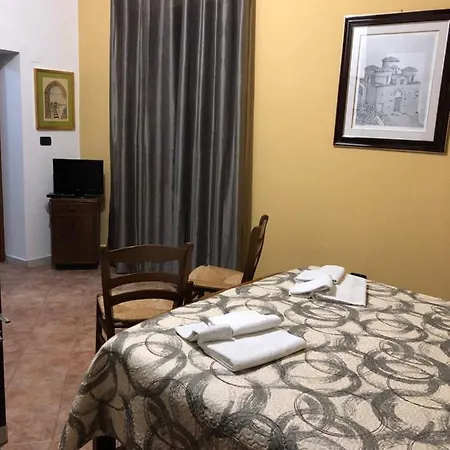 Family Palazzo Stillitano 3* Stilo