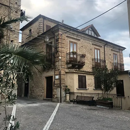Family Palazzo Stillitano Guest house Stilo