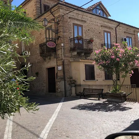 Family Palazzo Stillitano 3* Stilo